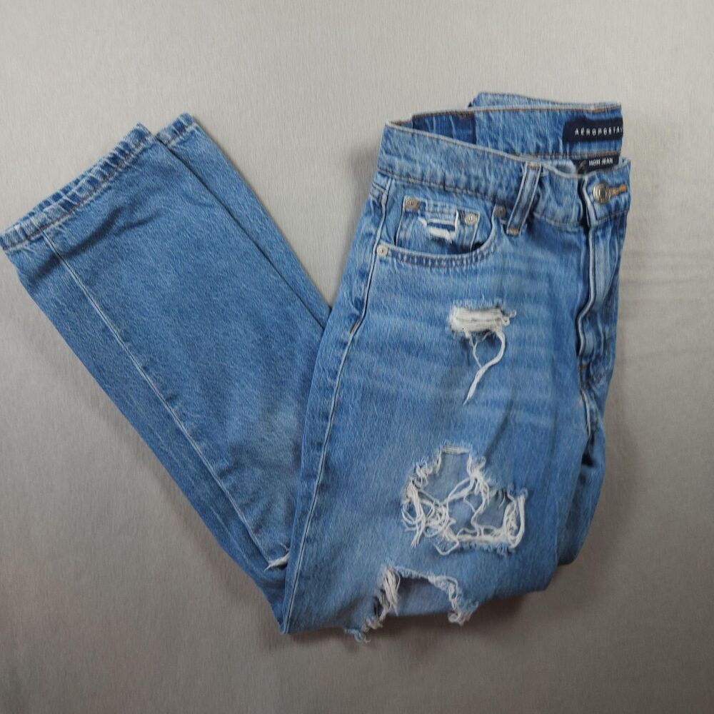Aeropostale Jeans Womens 8 Light Wash Blue High Rise Mom Distressed Ripped Denim
